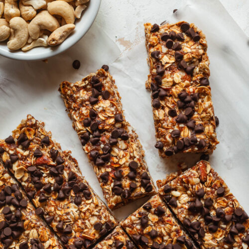 Vegan Chocolate Chip Granola Bars - The Live-In Kitchen